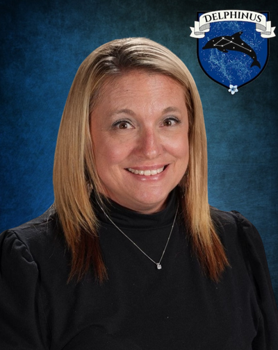 Dobek House Logo Photo